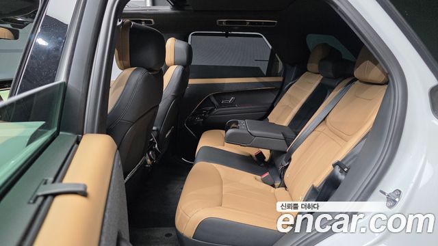 Land Rover Range Rover Sport 2025 — photo 18