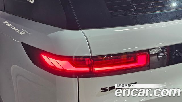 Land Rover Range Rover Sport 2025 — photo 9
