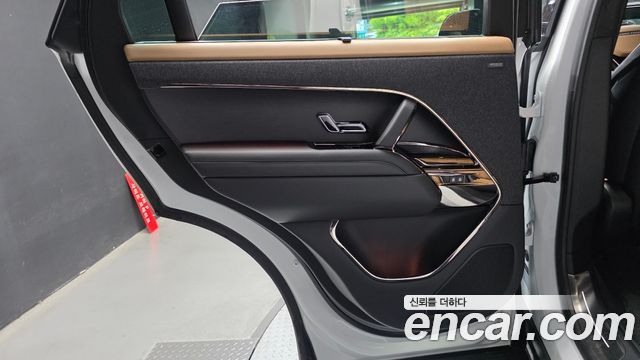 Land Rover Range Rover Sport 2025 — photo 15