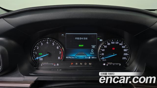 Ford Explorer 2021 — photo 11