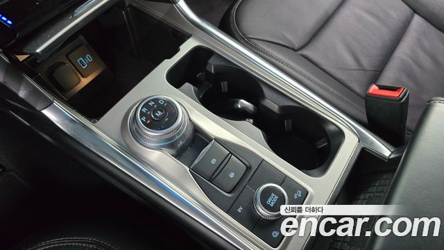 Ford Explorer 2021 — photo 12