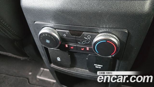 Ford Explorer 2021 — photo 18