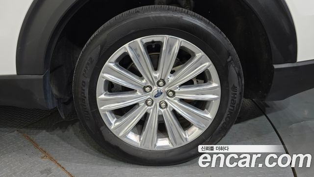 Ford Explorer 2021 — photo 7