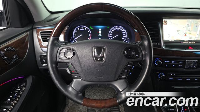 Hyundai Equus 2014 — photo 13