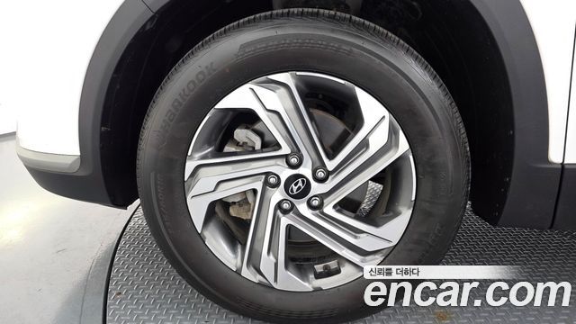 Hyundai Santafe 2023 — photo 5
