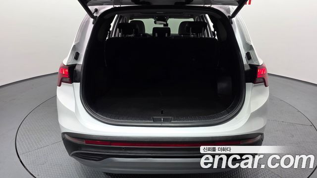 Hyundai Santafe 2023 — photo 26