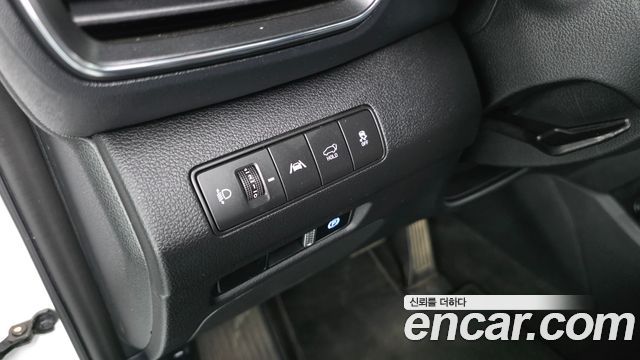 Hyundai Santafe 2023 — photo 27