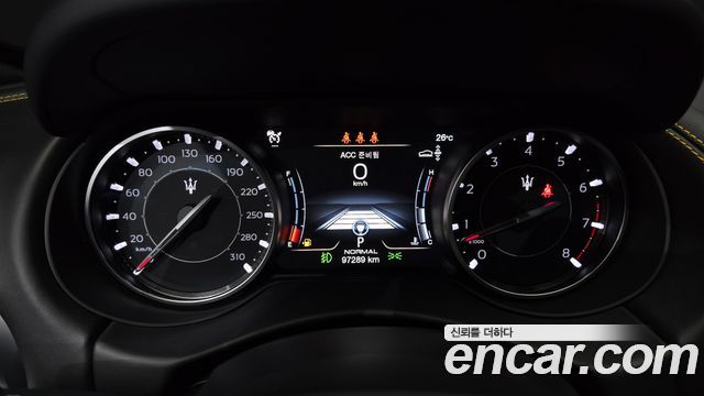 Maserati Levante 2021 — photo 11