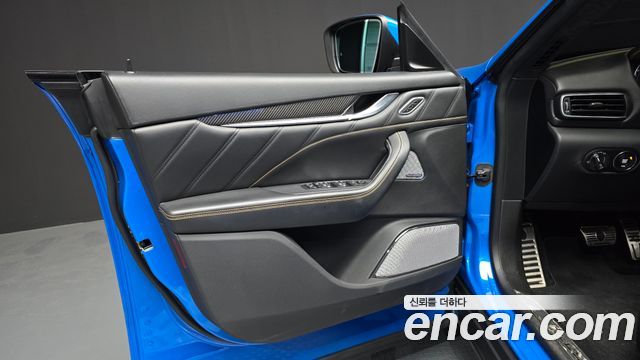 Maserati Levante 2021 — photo 14