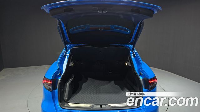 Maserati Levante 2021 — photo 31