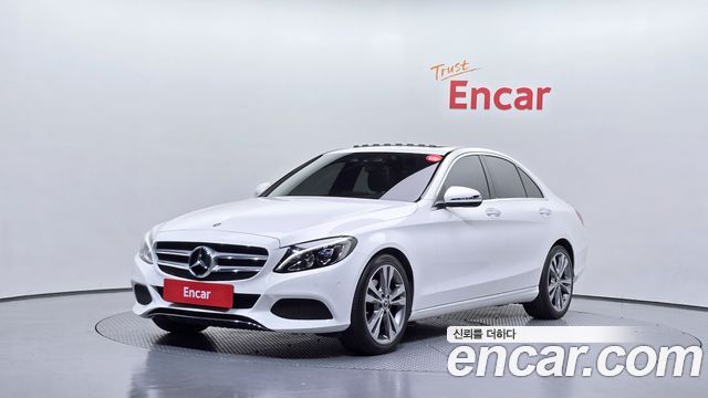 Mercedes-Benz C-Class 2018 — photo 1