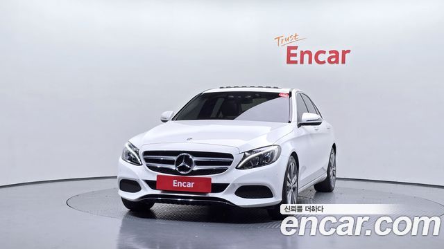 Mercedes-Benz C-Class 2018 — photo 3