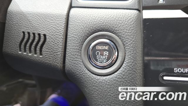 Ford Taurus 2015 — photo 14