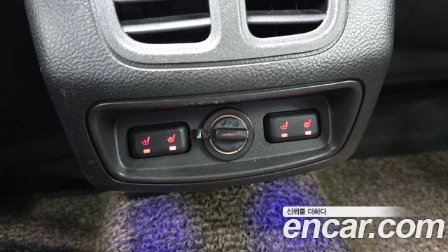 Ford Taurus 2015 — photo 20