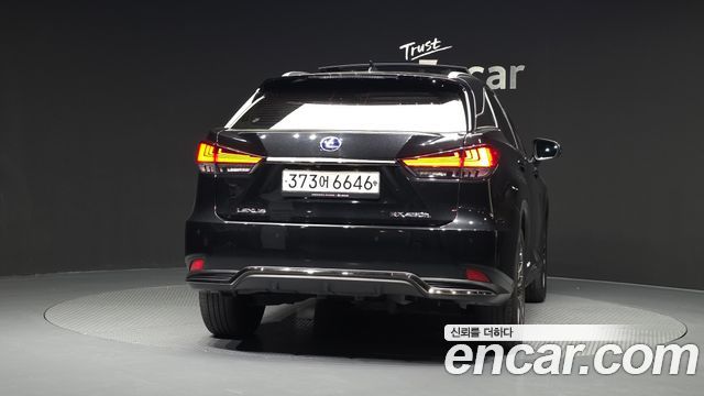 Lexus RX 2021 — photo 4