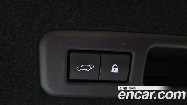 Lexus RX 2021 — photo 30