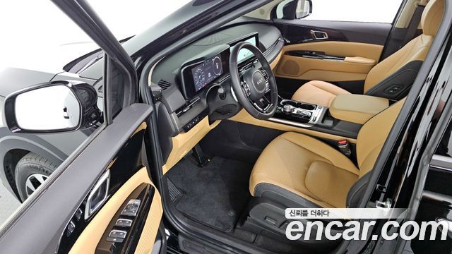 Kia Canival 2023 — photo 13