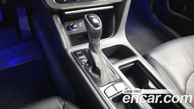 Hyundai Sonata 2015 — photo 9