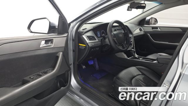 Hyundai Sonata 2015 — photo 10