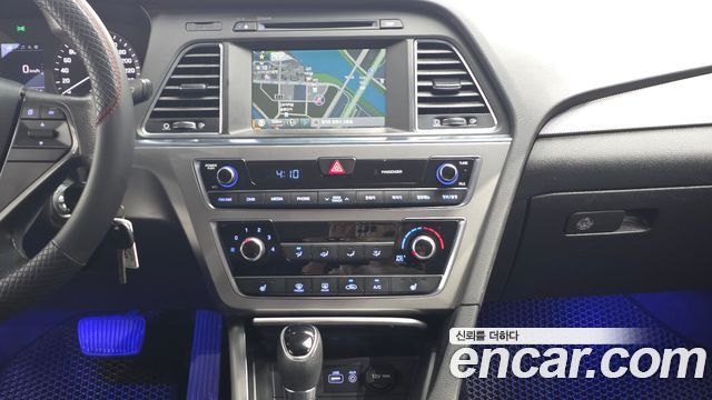 Hyundai Sonata 2015 — photo 13