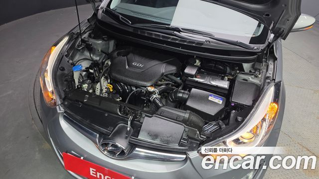 Hyundai AVANTE 2016 — photo 6