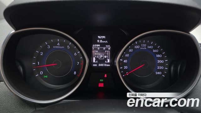 Hyundai AVANTE 2016 — photo 11