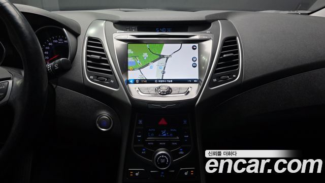 Hyundai AVANTE 2016 — photo 20