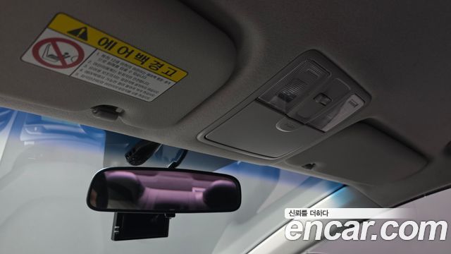 Hyundai AVANTE 2016 — photo 22