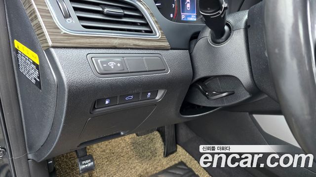 Hyundai Sonata 2015 — photo 25
