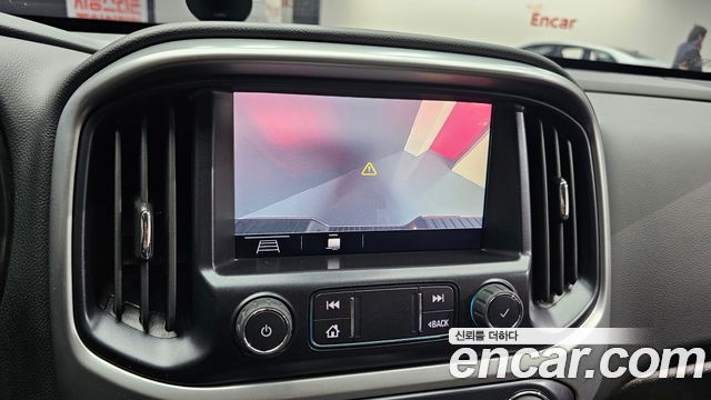Chevrolet Korea Colorado 2022 — photo 21