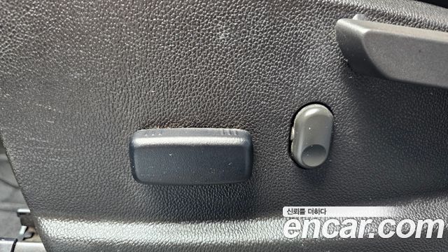 Chevrolet Korea Colorado 2022 — photo 24