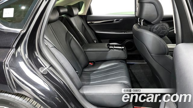 Genesis G80 2021 — photo 17