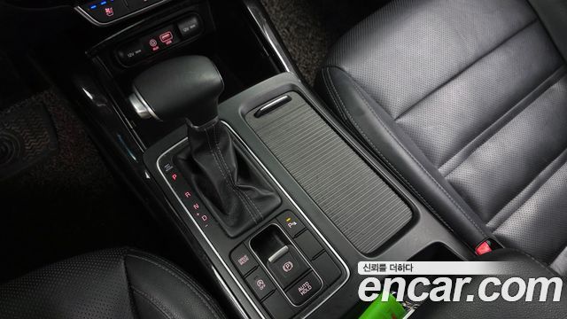 Kia Sorento 2018 — photo 9