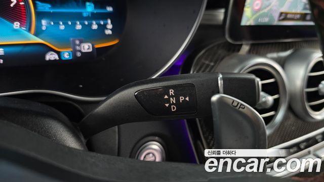 Mercedes-Benz GLC-Class 2021 — photo 12