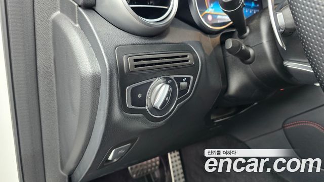 Mercedes-Benz GLC-Class 2021 — photo 30