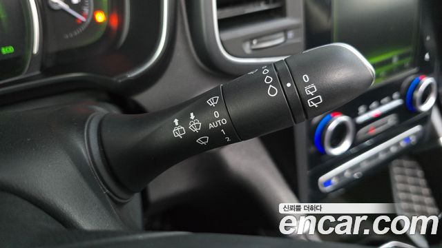 Renault Korea QM6 2017 — photo 17