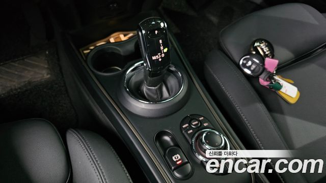 Mini Countryman 2023 — photo 9