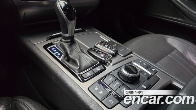 Hyundai Genesis 2016 — photo 12