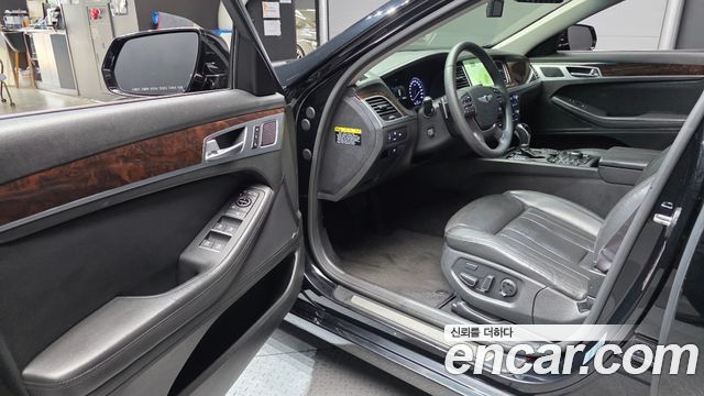 Hyundai Genesis 2016 — photo 13