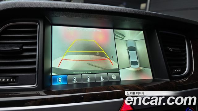 Hyundai Genesis 2016 — photo 21