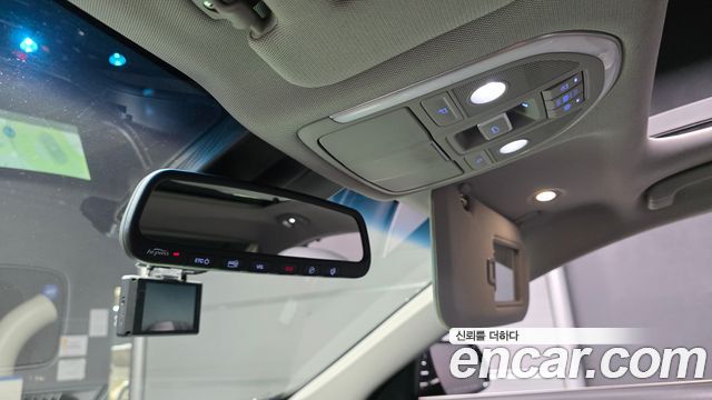 Hyundai Genesis 2016 — photo 30