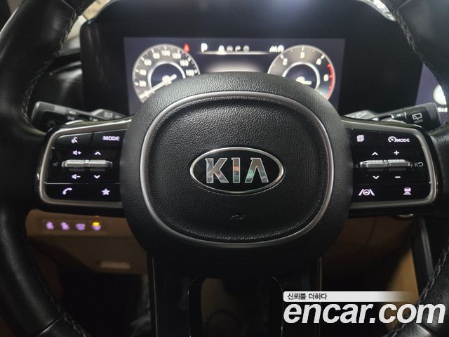 Kia Canival 2021 — photo 15