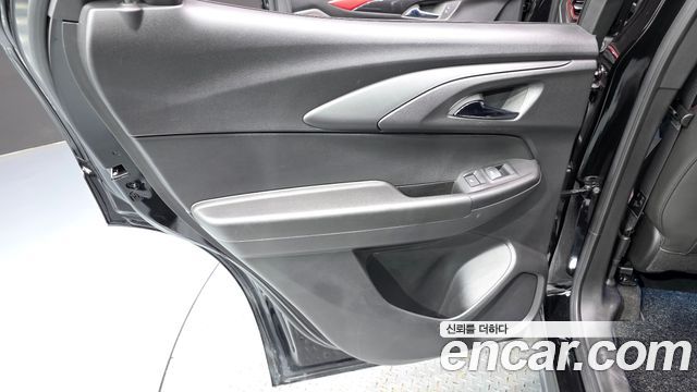 Chevrolet Korea Trailblazer 2024 — photo 15