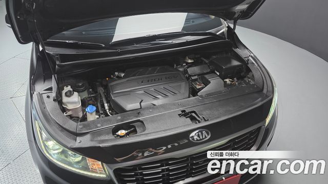 Kia Canival 2019 — photo 6