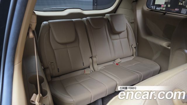 Kia Canival 2019 — photo 27