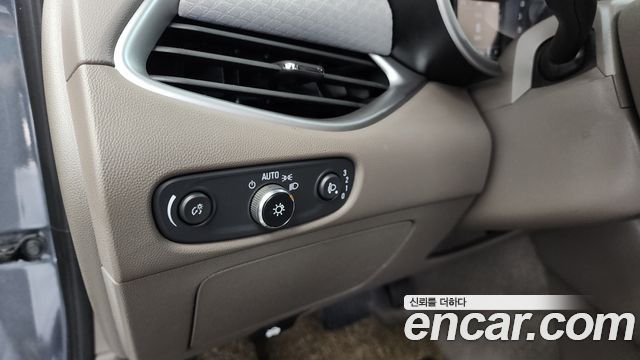 Chevrolet Korea Malibu 2018 — photo 23