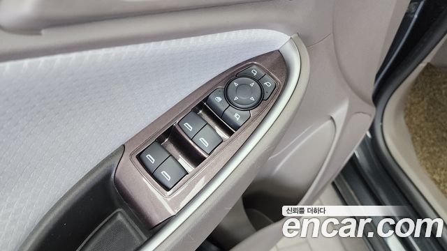 Chevrolet Korea Malibu 2018 — photo 25