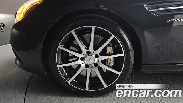Mercedes-Benz SLC-Class 2018 — photo 5