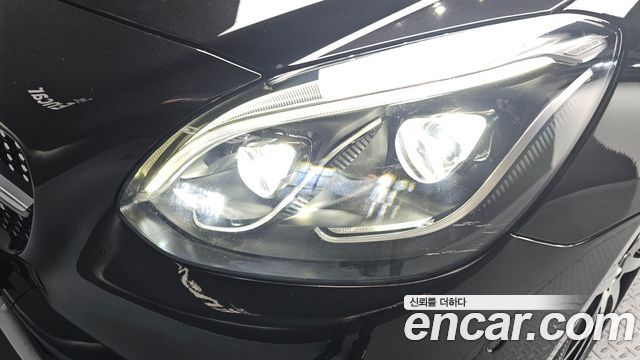 Mercedes-Benz SLC-Class 2018 — photo 8