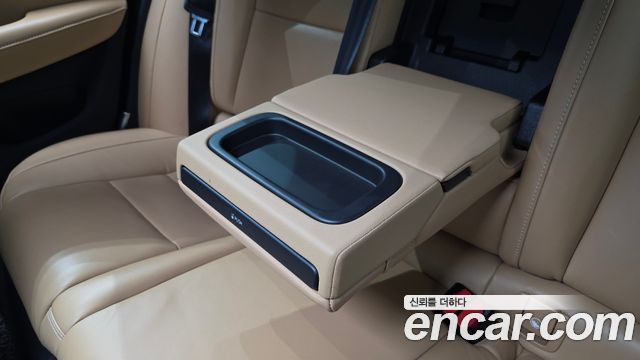 Volvo S60 2021 — photo 32